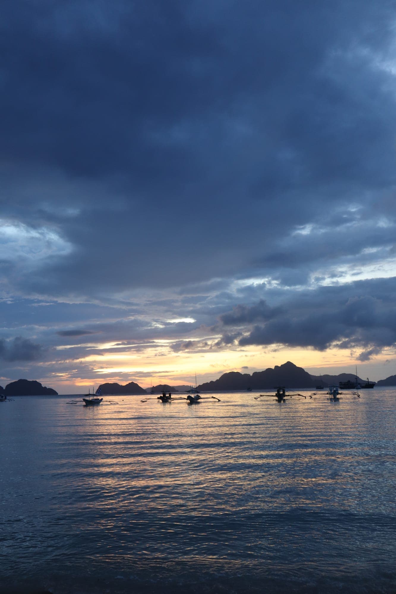 Elnido Blue Hour Bay