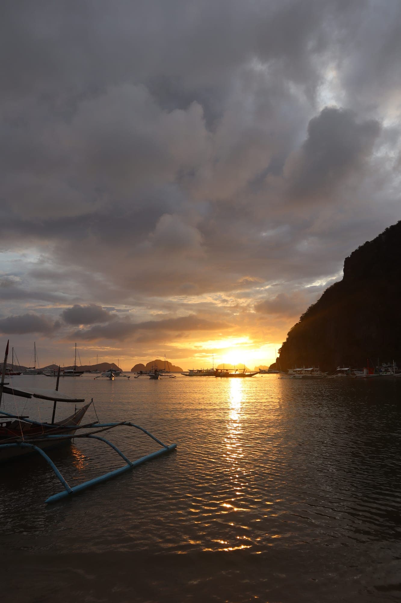 Elnido Harbor Golden Hour