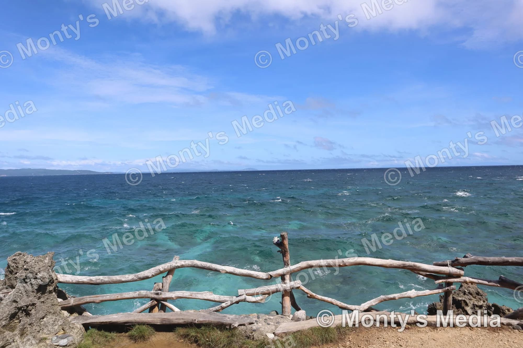 Turquoise Cove Cliff